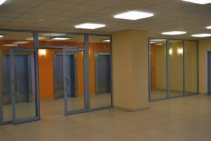 Противопожарная перегородка комбинированного типа / серия FRM5397 Противопожарная перегородка комбинированного типа / серия FRM5397